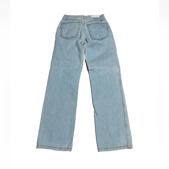 RE/DONE 90s High Rise Loose Jeans in Bleach Destroyed - Picture 7 of 9